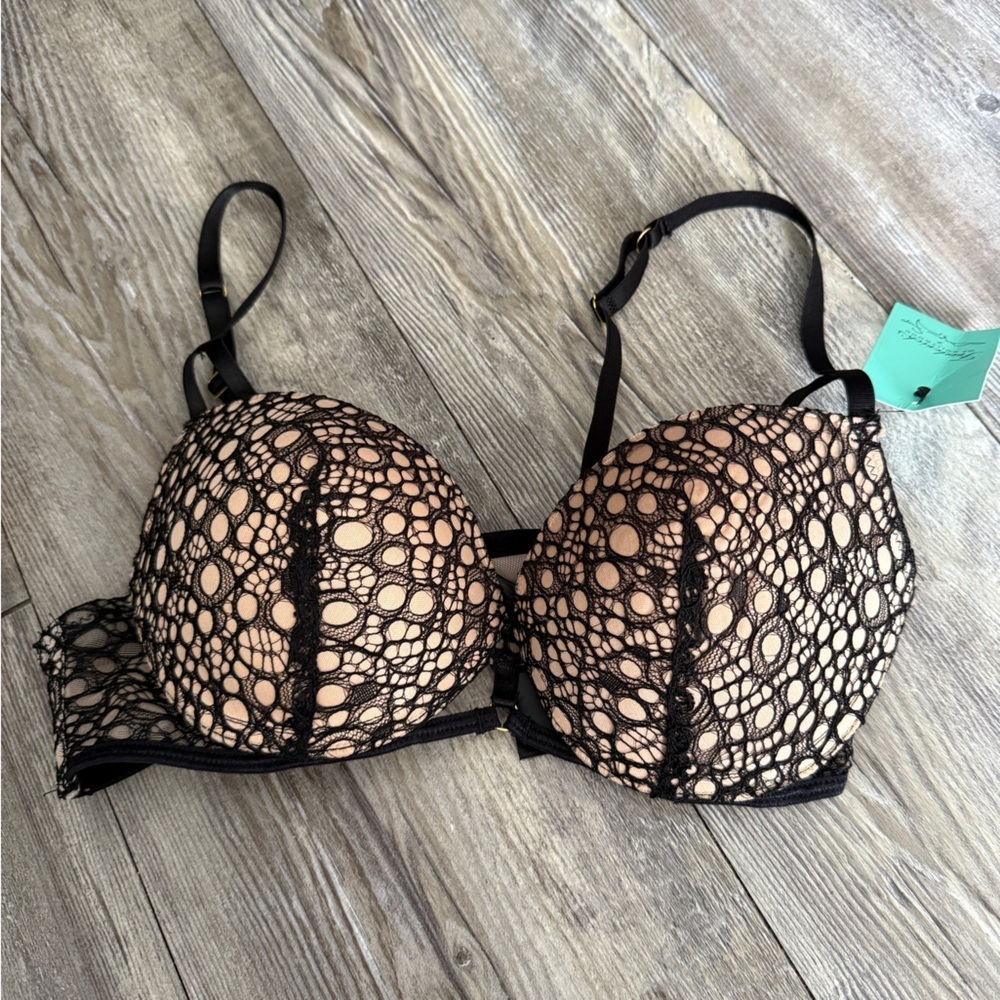Fredrick’s of Hollywood Black/Tan Lace Padded Push- Up Bra- 34C - Picture 2 of 7
